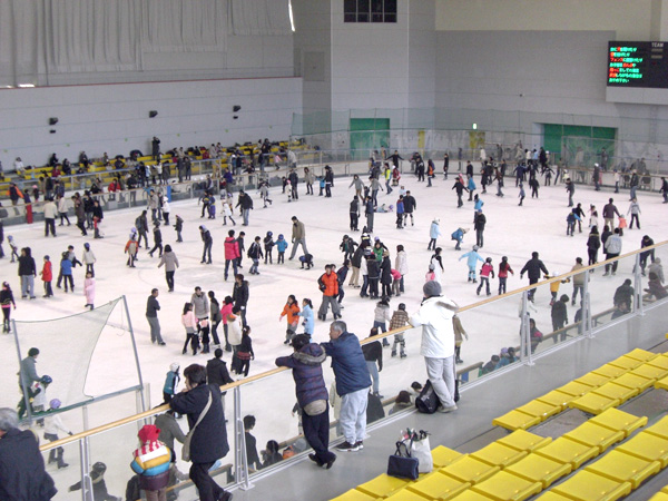 アイススケート場 おでかけナビ 名古屋と愛知の公園であそぼう